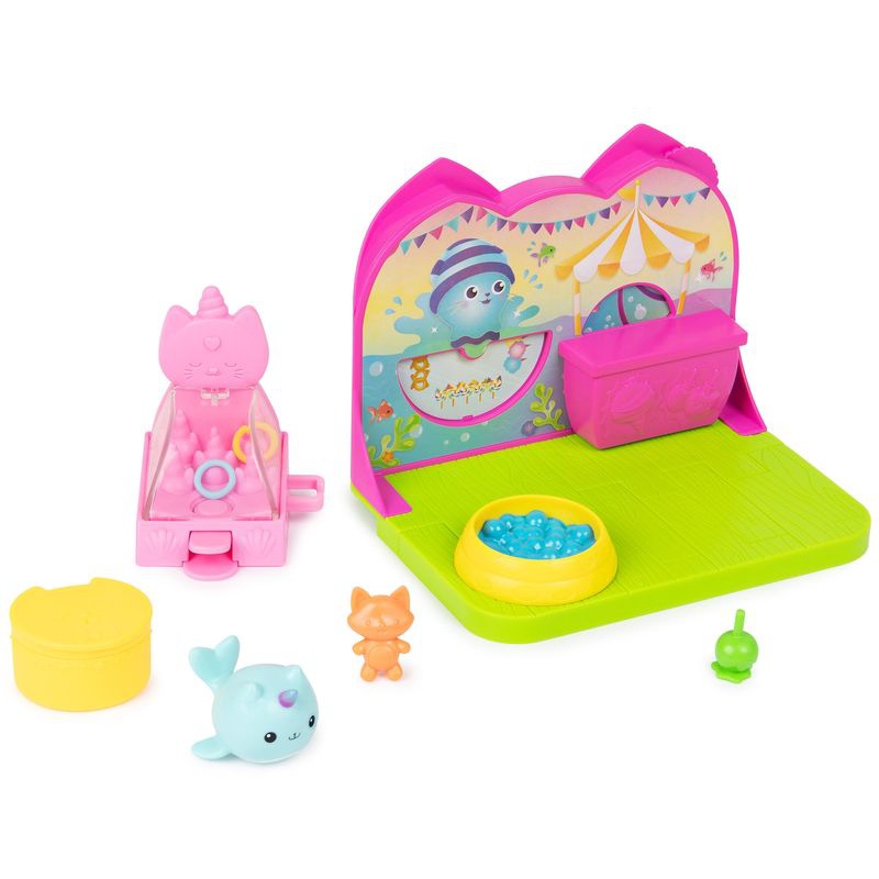 Gabi i kućica za mačiće