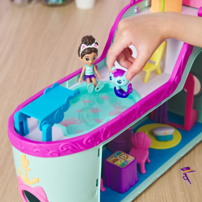 Gabby's Dollhouse - veliki set za igru s brodom