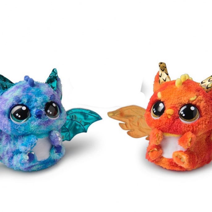 Hatchimals je interaktivna životinja zmaj koja se voli maziti.