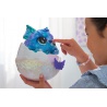 Hatchimals je interaktivna životinja zmaj koja se voli maziti.