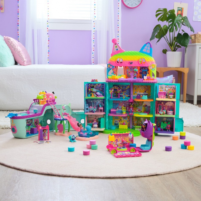 Povoljni paket: Gabby’s Dollhouse – Velika kuća Zabava s mačjim ušima koje sviraju za polovicu cijene