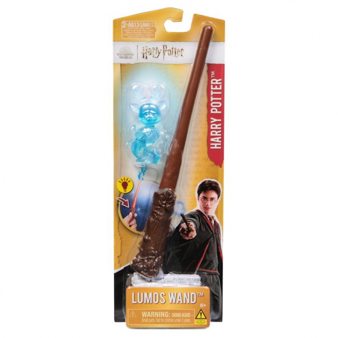 Akcija Harry Potter čarobni štapić s svijetlećim patronusom + figure Harryja i Cho za polovicu cijene