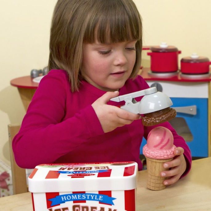 Melissa & Doug set za sladoled s kuglicama