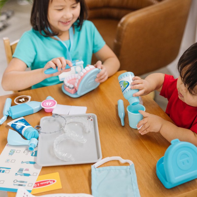 Melissa & Doug igra zubara