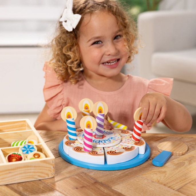 AKCIJA: Melissa & Doug set rođendanske torte + Water WOW čarobna igra s vodom bajke BESPLATNO