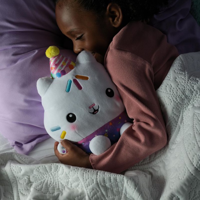 Povoljni set: Gabby’s Dollhouse Cakey pliš s zvukovima + Mercat pliš funkcijom