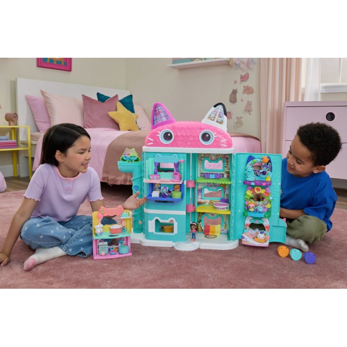 Kraljevski set: Velika kuća Gabby’s Dollhouse iz filma s 9 dodataka + plišani Mercat GRATIS