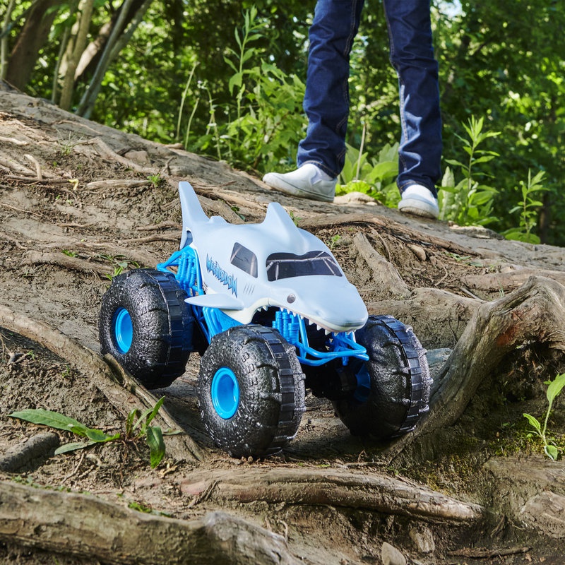 Monster Jam Megalodon Storm RC Monster Truck 1:15
