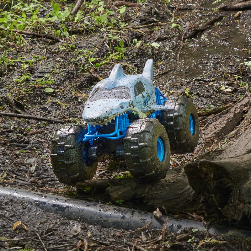 Monster Jam Megalodon Storm RC Monster Truck 1:15