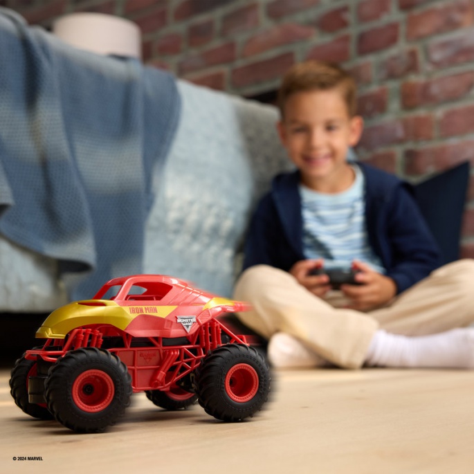 Monster Jam Iron Man RC Monster Truck 1:24