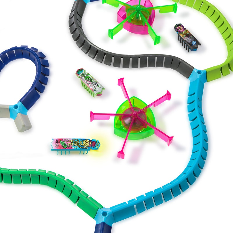 Hex Bots Nano Land set 3 minijaturna robotska kukaca i njihovo igralište