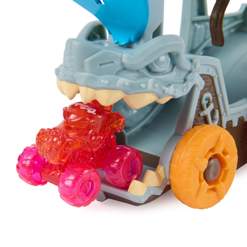 Monster Jam set brod koji ispaljuje mini autiće