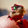 Primal Hatch Dino interaktivni T-Rex izlegli iz jajeta sivi