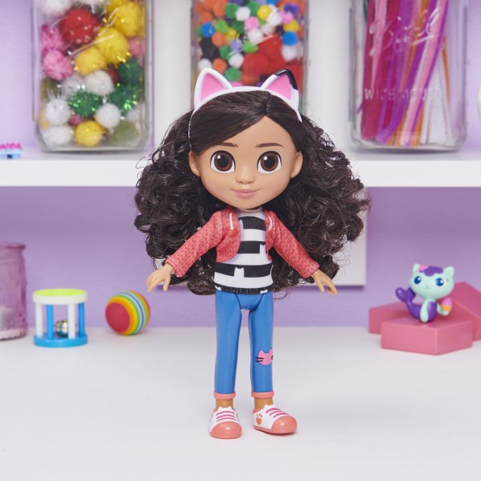 Gabby's Dollhouse, Gabby lutka s češljem