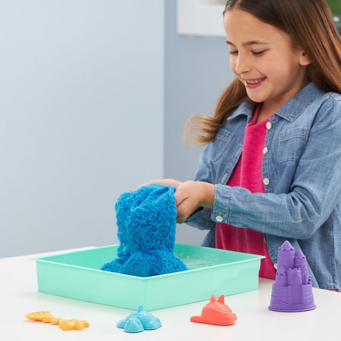 Kinetic Sand kutija s podlogom plavo