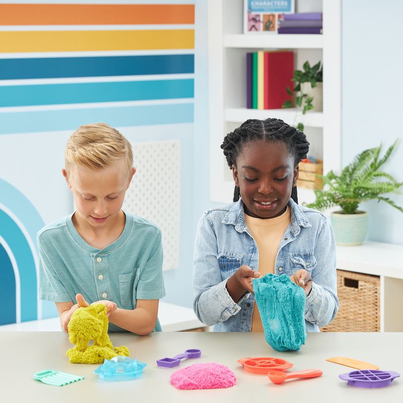 Kinetic Sand ultimativni set pijeska s alatima