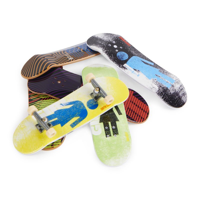 Tech Deck skateshop 6 komada s Girl priborom