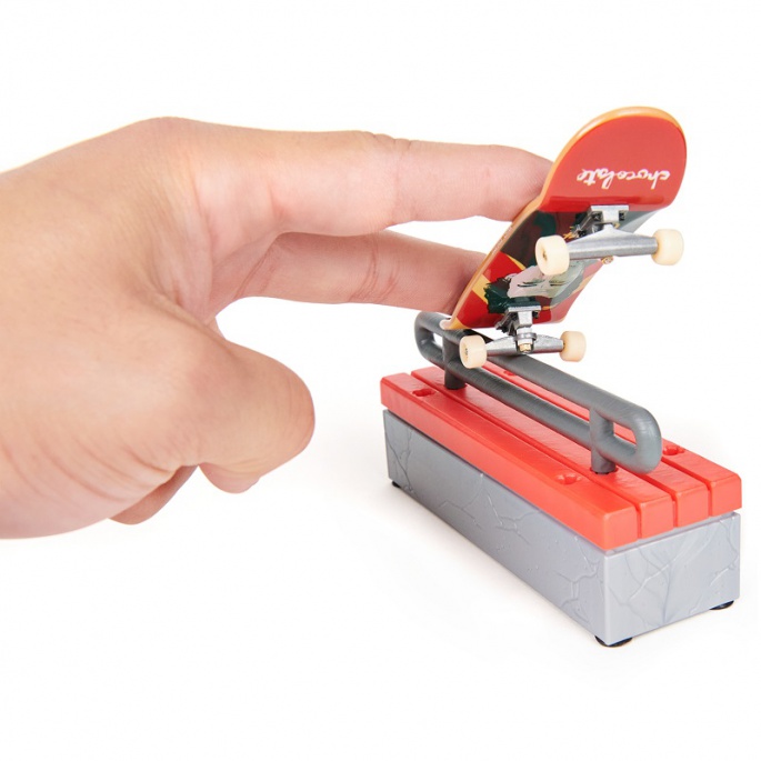 Tech Deck fingerboard dvostruki paket s preprekom VS Series Chocolate