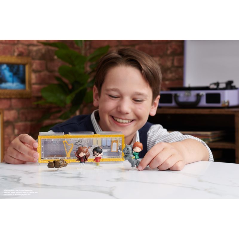 Harry Potter multipak mini figura Harry, Hermiona i Ron s priborom