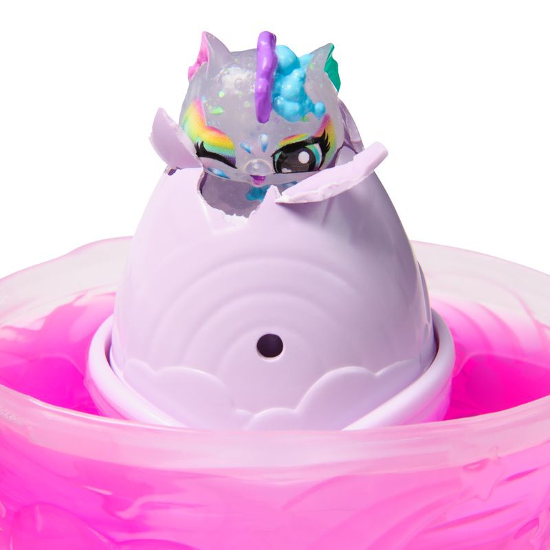 Hatchimals kläckande djur i vatten 1 st 2024