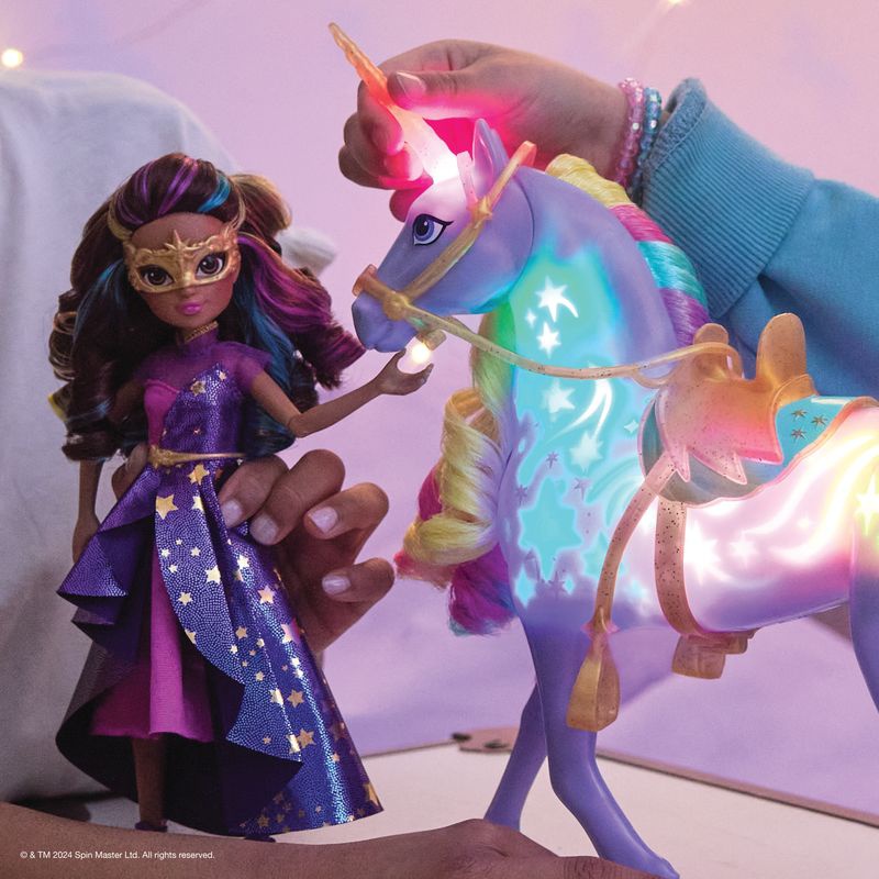 Unicorn Academy deluxe docka Sophia 24 cm