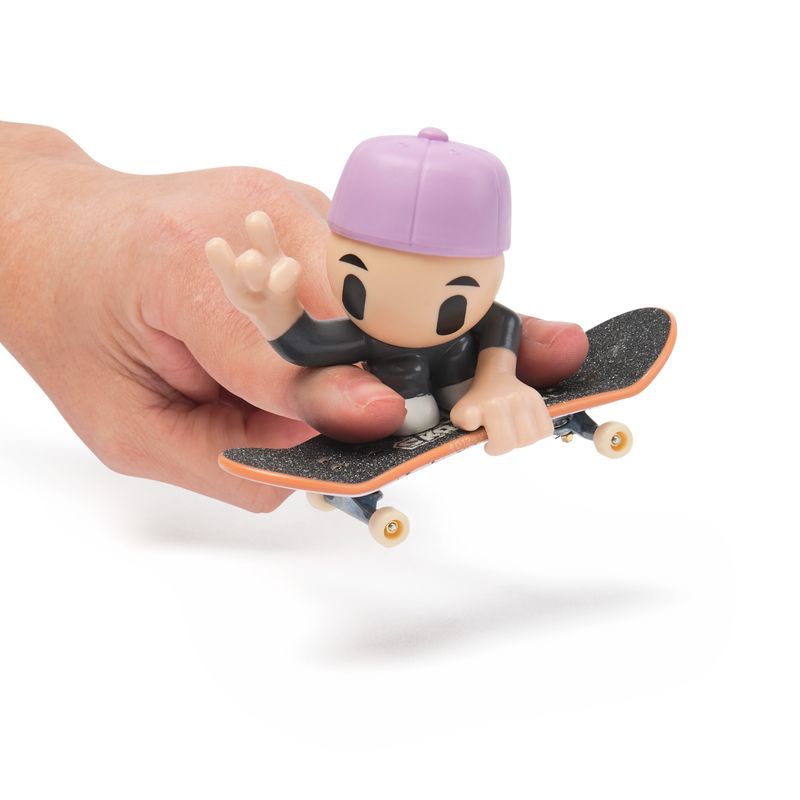 Tech Deck SK8 Crew fingerboard s figurkou fialová kšiltovka