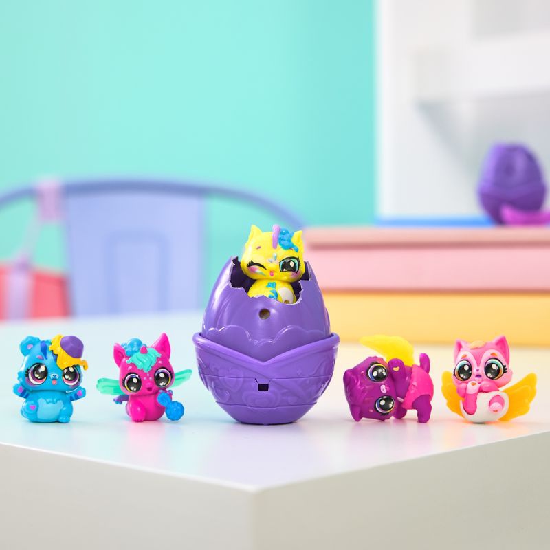 Hatchimals Neon Regnbåge en förpackning