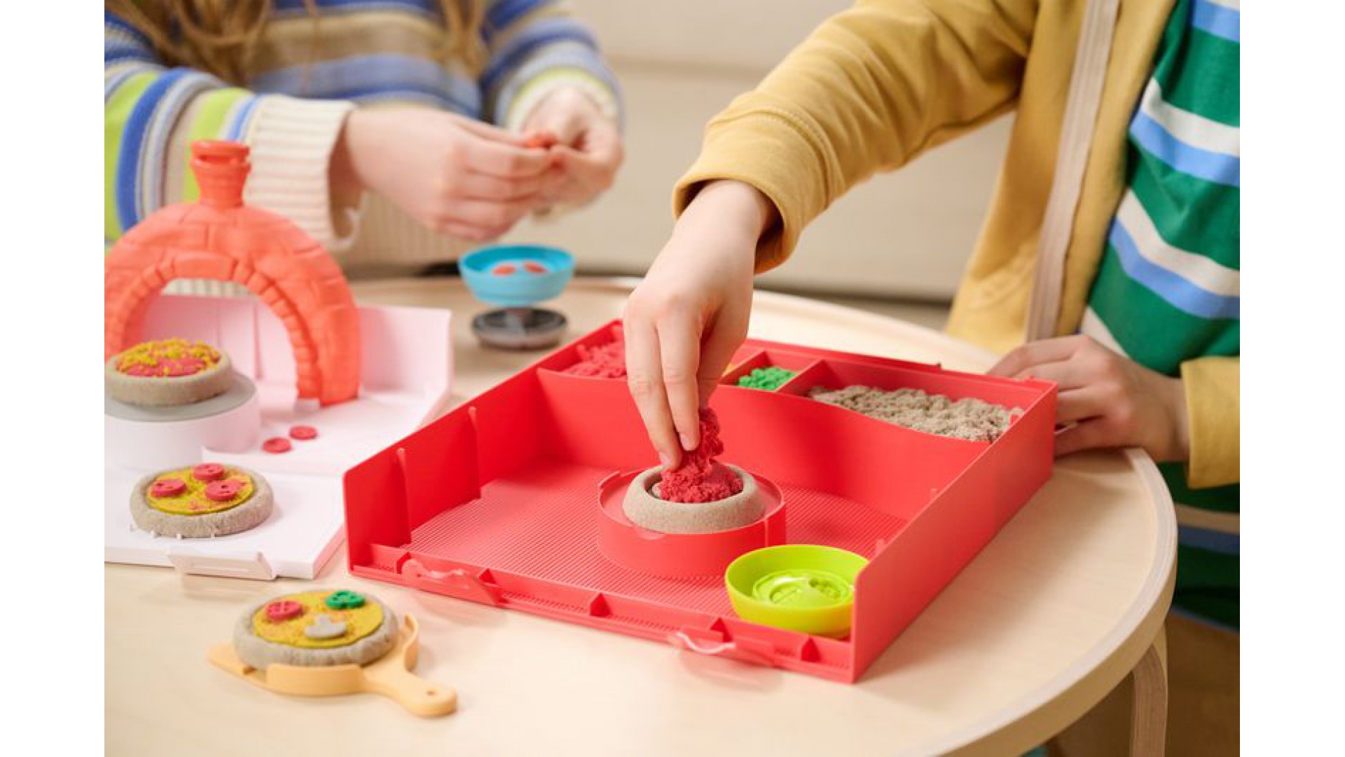 Kinetic Sand výroba pizze