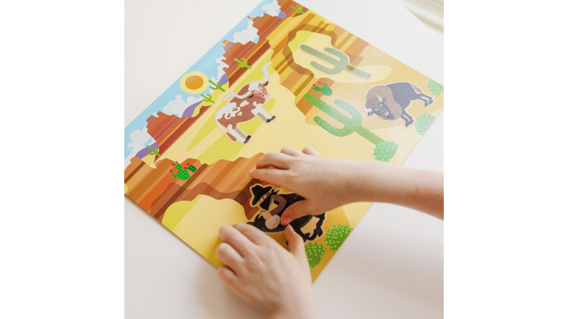 Melissa & Doug nálepky opakovane použiteľné s podložkou - dobrodružstvo