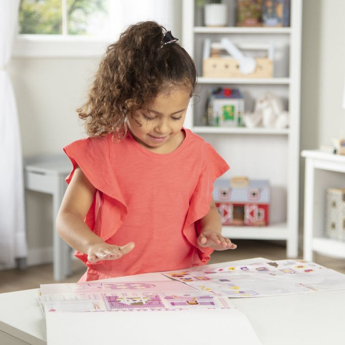 Melissa & Doug samolepky opakovaně použitelné s podložkou - dům