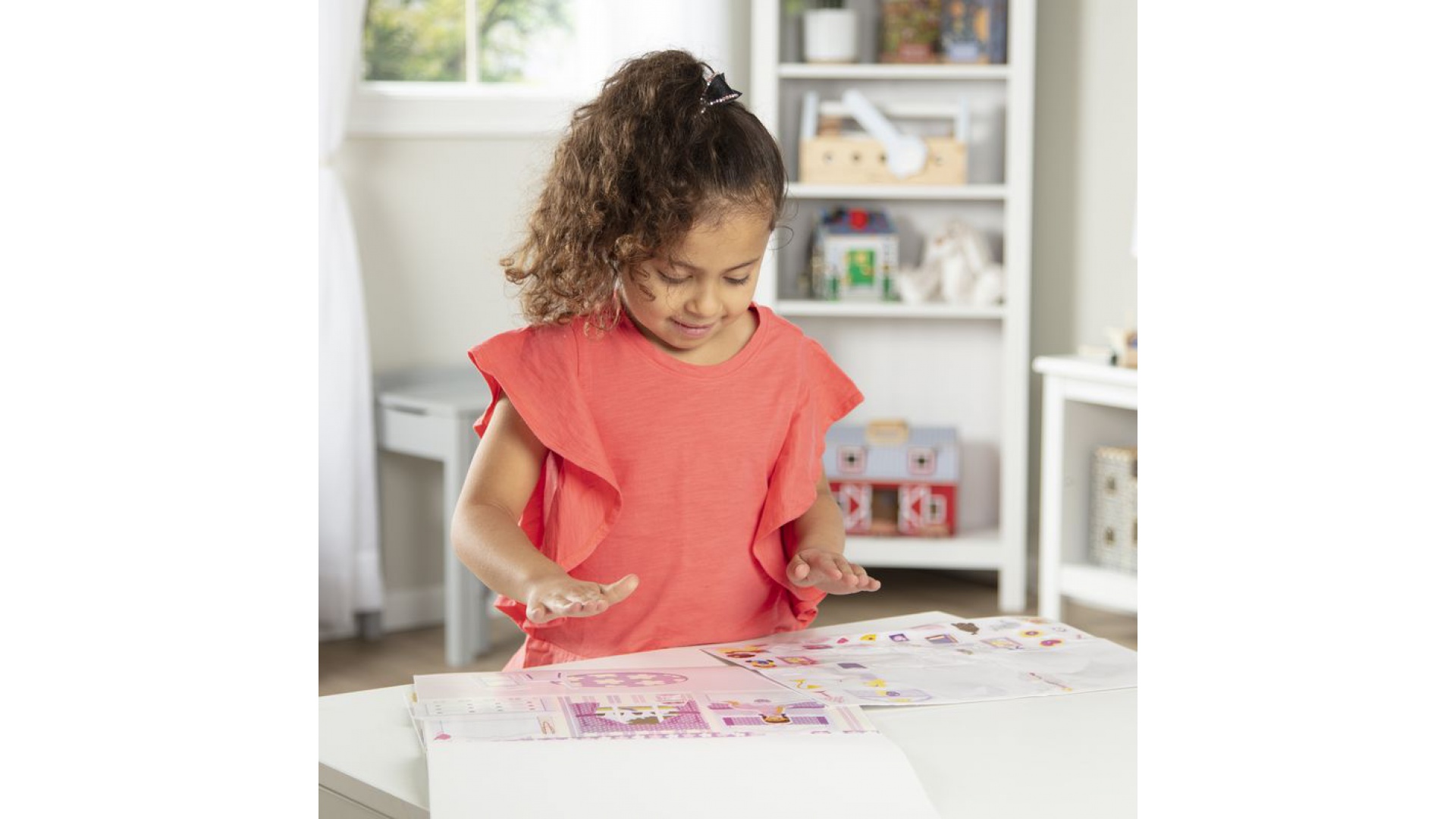 Melissa & Doug nálepky opakovane použiteľné s podložkou - dom