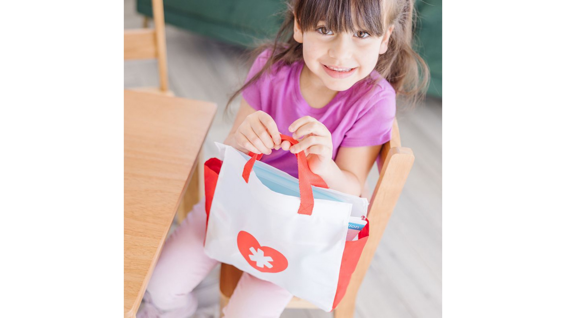 AKCIA: Melissa & Doug hra na doktora + WOW kúzlenie vodou rozprávky ZADARMO