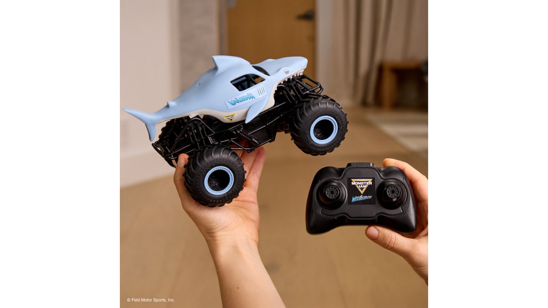 Monster Jam Megalodon RC Monster Truck 1:24