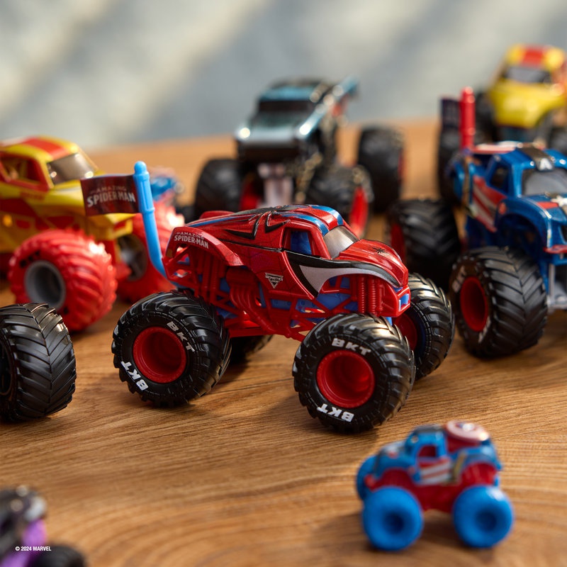 Monster Jam Iron Man RC Monster Truck 1:24
