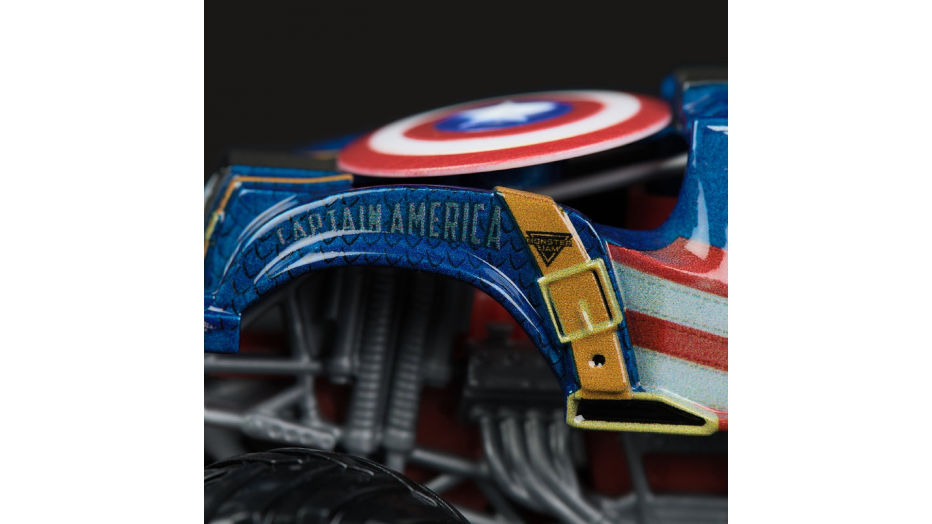 Monster Jam Marvel Captain America s2 zberateľský Monster Truck 1:64