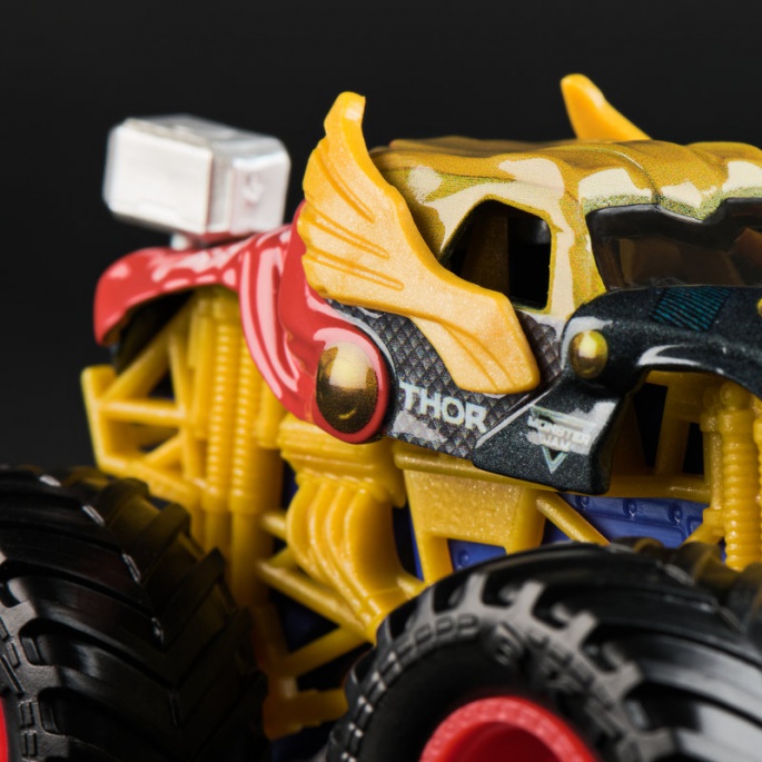 Monster Jam Marvel Thos s3 sběratelský Monster Truck 1:64