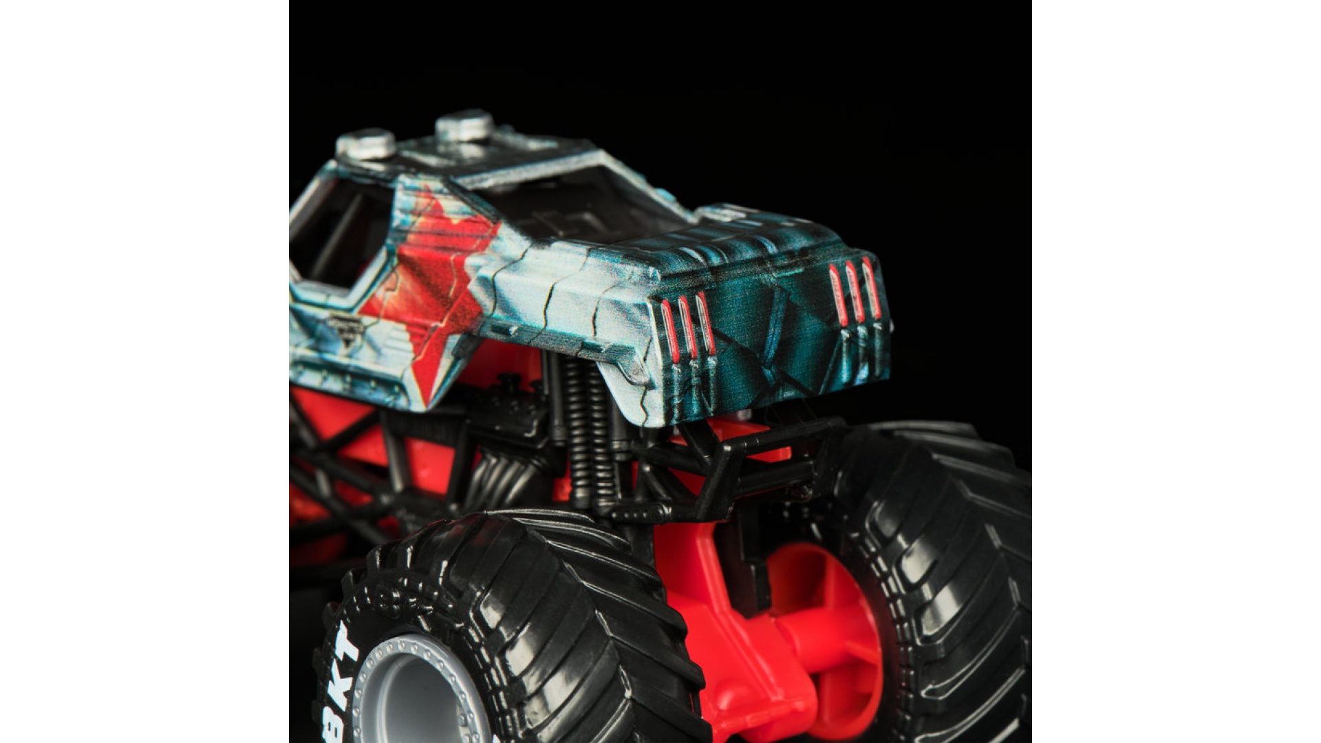Monster Jam Captain America vs Winter Soldier sada 2 Monster Truckov 1:64