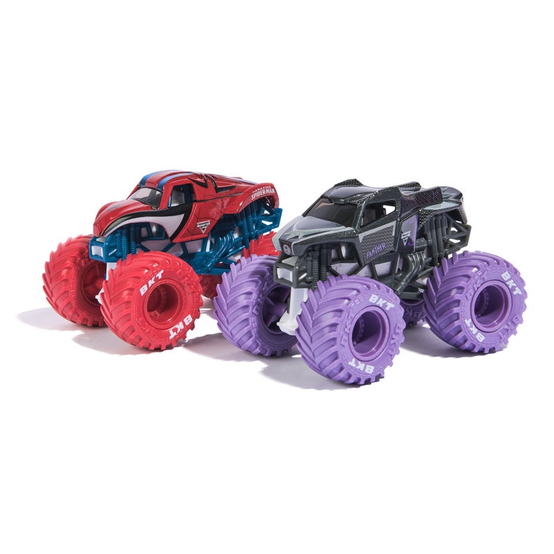 Monster Jam Superman vs Black Panther sada 2 Monster Trucků 1:64