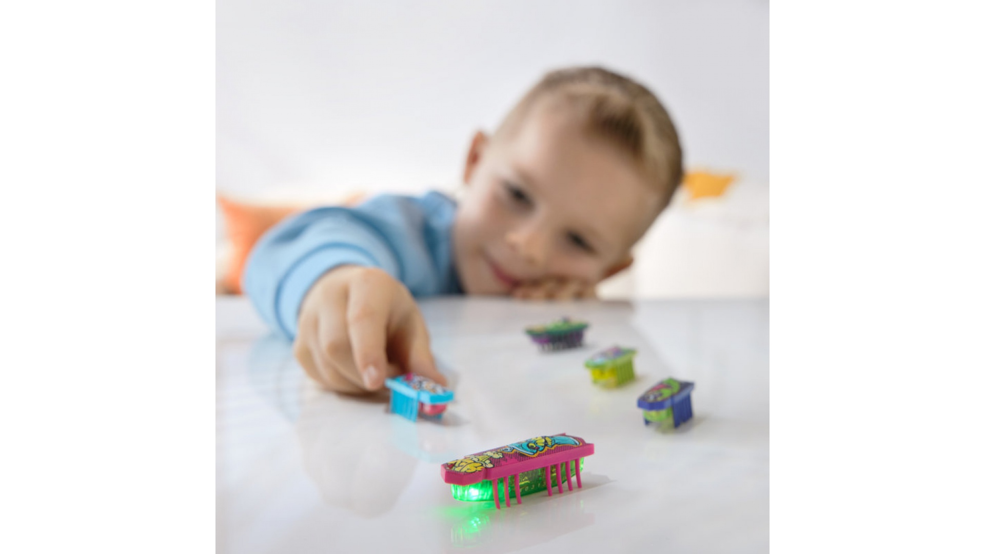 Hex Bots Nano sada 5 miniatúrnych robotických chrobákov