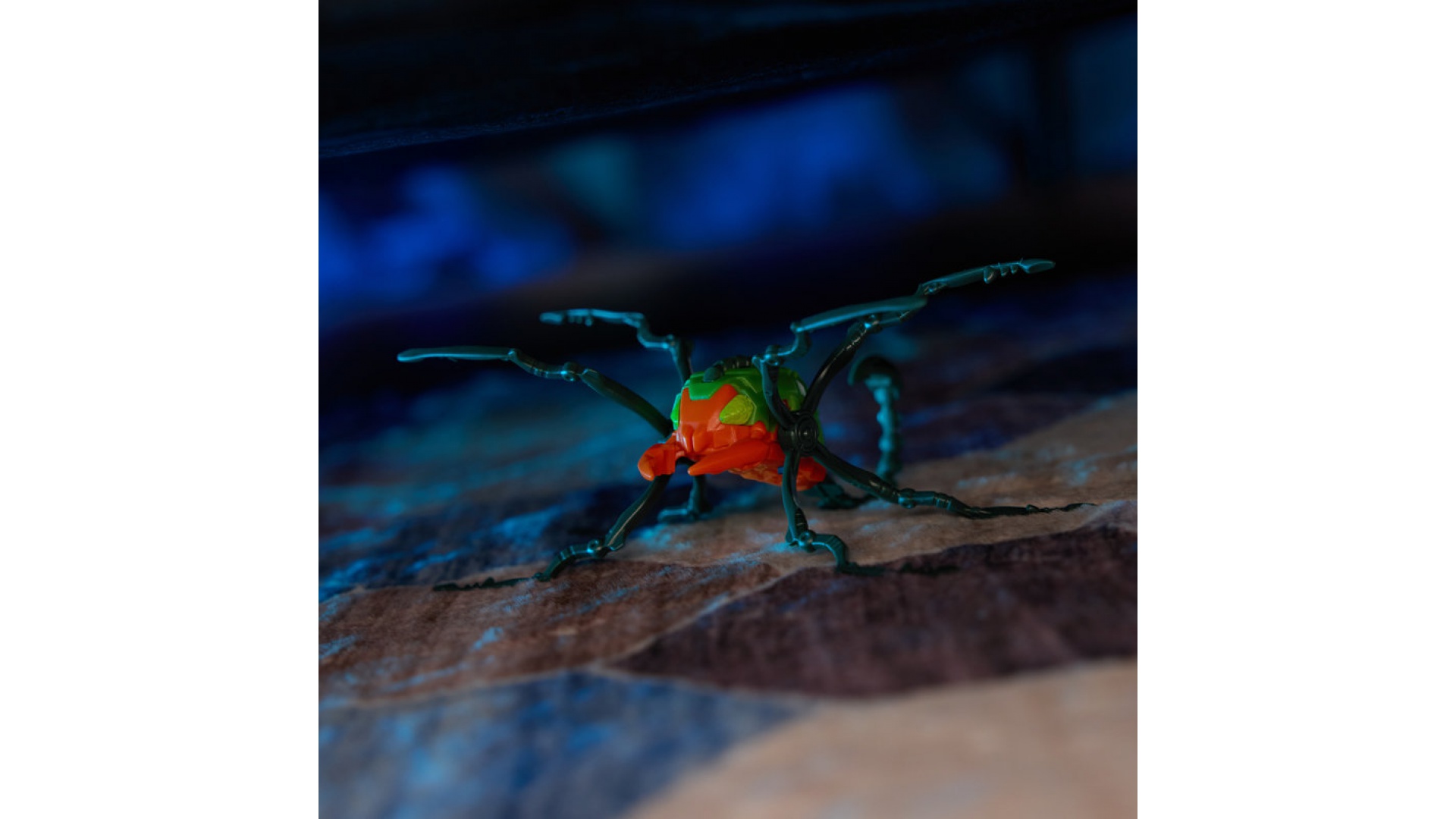 Hex Bots Skitter Bot lezúci škorpión