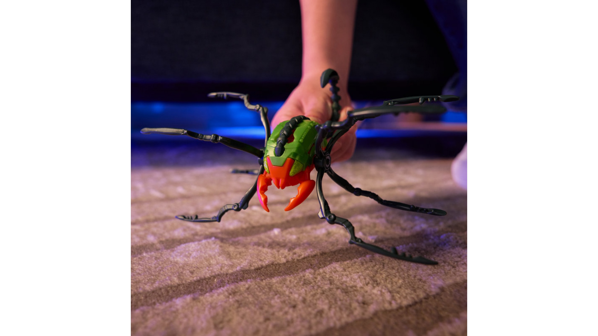 Hex Bots Skitter Bot lezúci škorpión