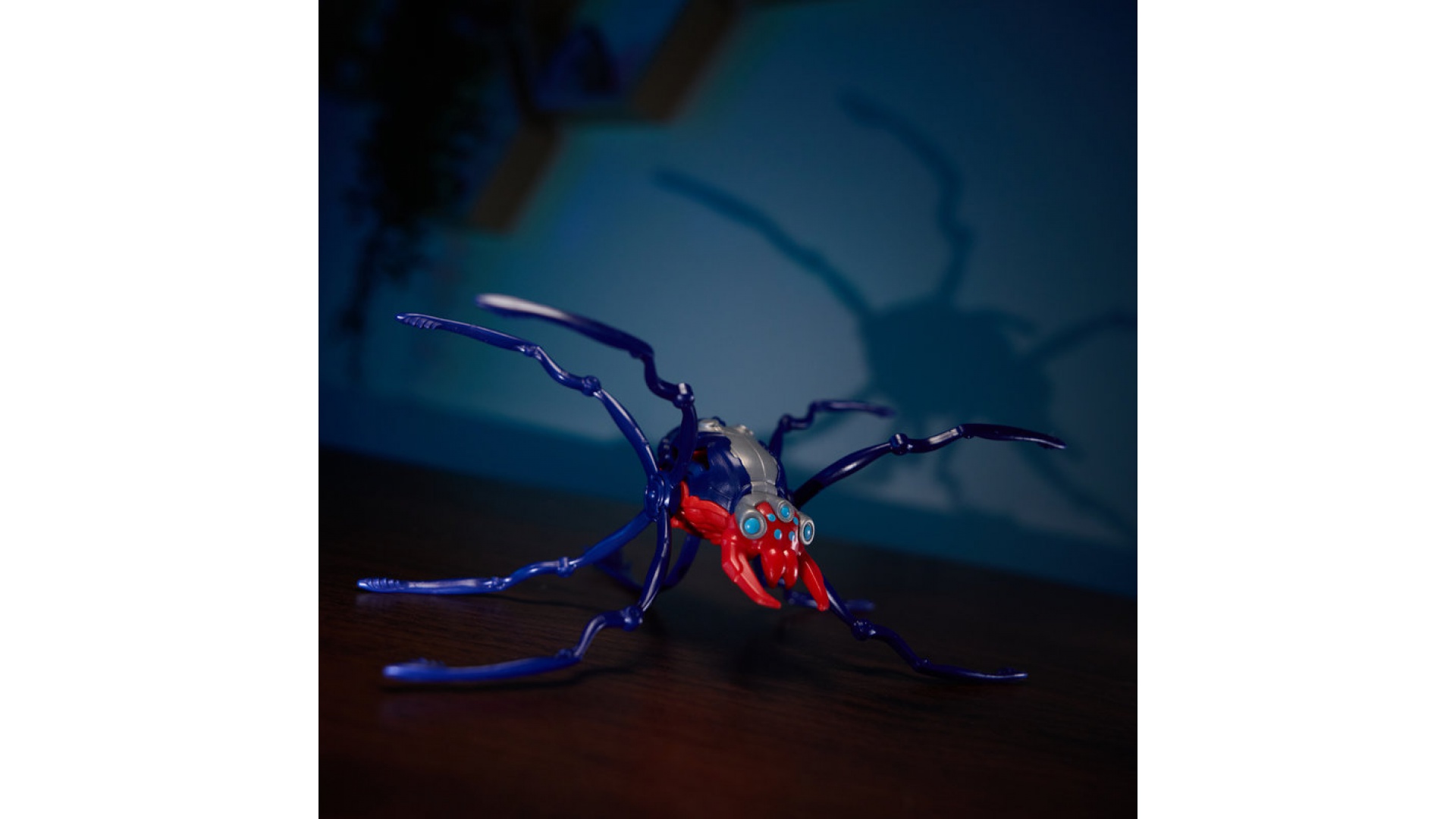 Hex Bots Skitter Bot lezúci pavúk červený