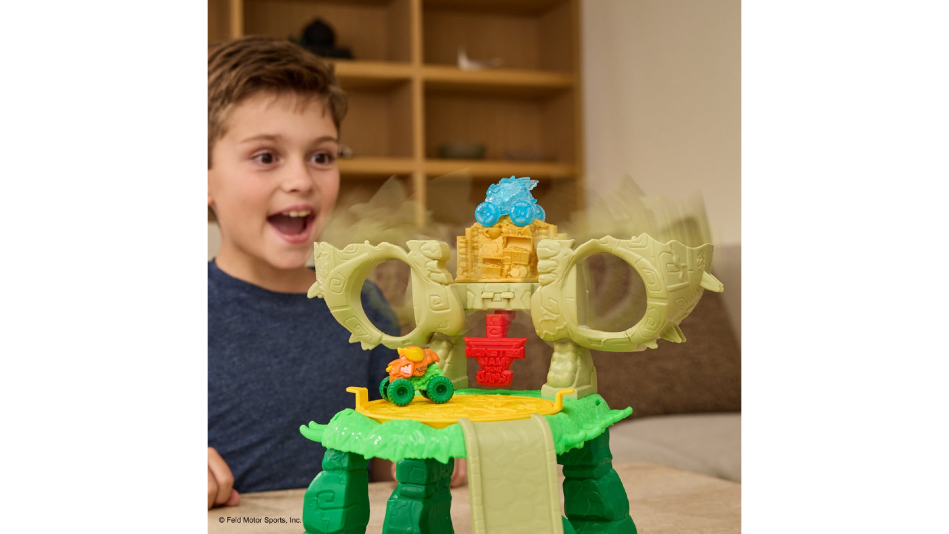 Monster Jam sada s lebkou strieľajúca mini autá