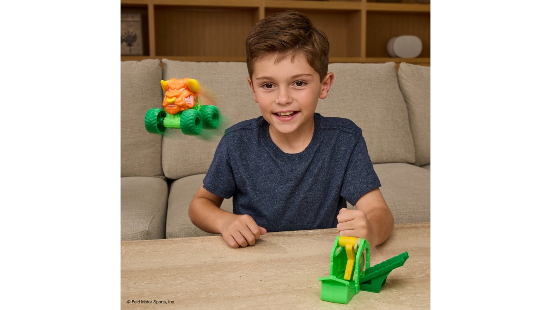 Monster Jam sada s lebkou strieľajúca mini autá
