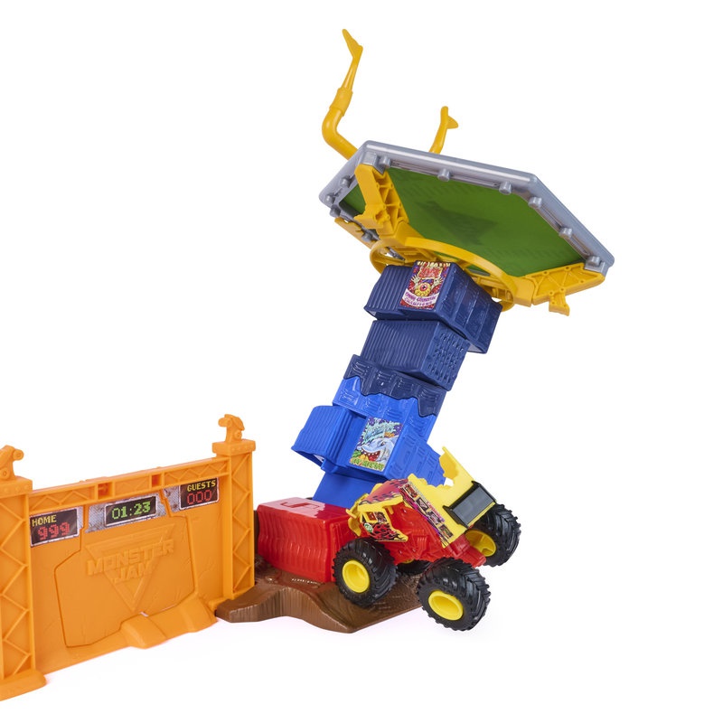 Monster Jam sada s trampolínou a opravovacím autem 1:64