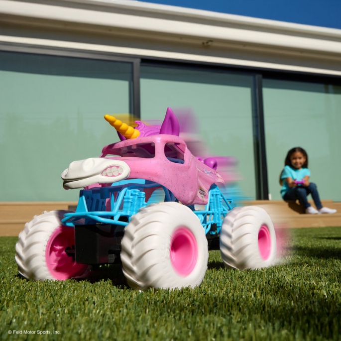 Monster Jam Sparkle Smash RC Monster Truck 1:15