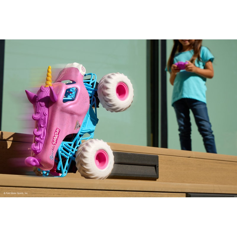 Monster Jam Sparkle Smash RC Monster Truck 1:15
