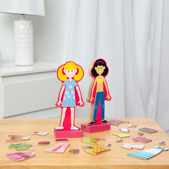 Melissa & Doug Abby & Emma dřevěné magnetické oblékání pro panenky