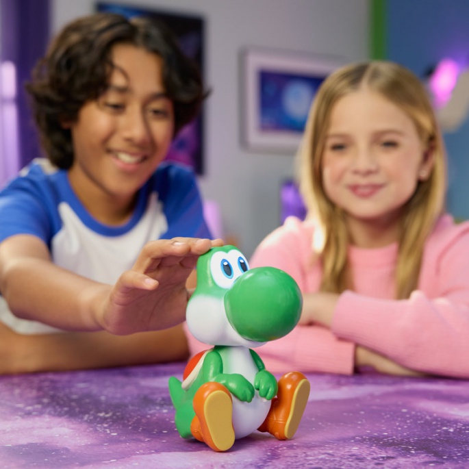 Yoshi interaktivní figurka líhnoucí se z vajíčka