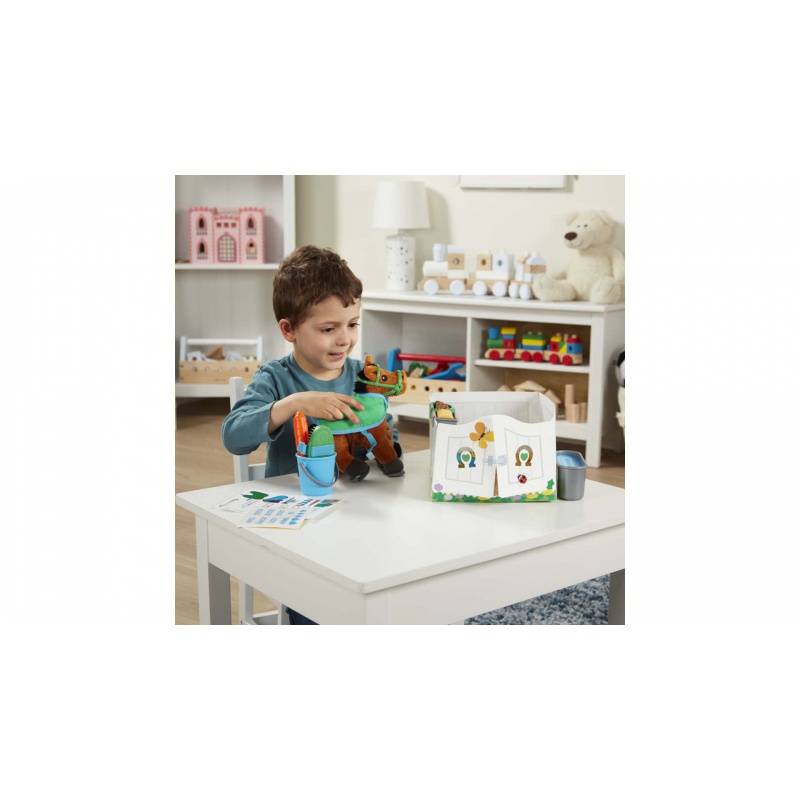 TILBUD: Melissa & Doug sæt tøjdyrshest i stald + kreativ hestefigur maling GRATIS